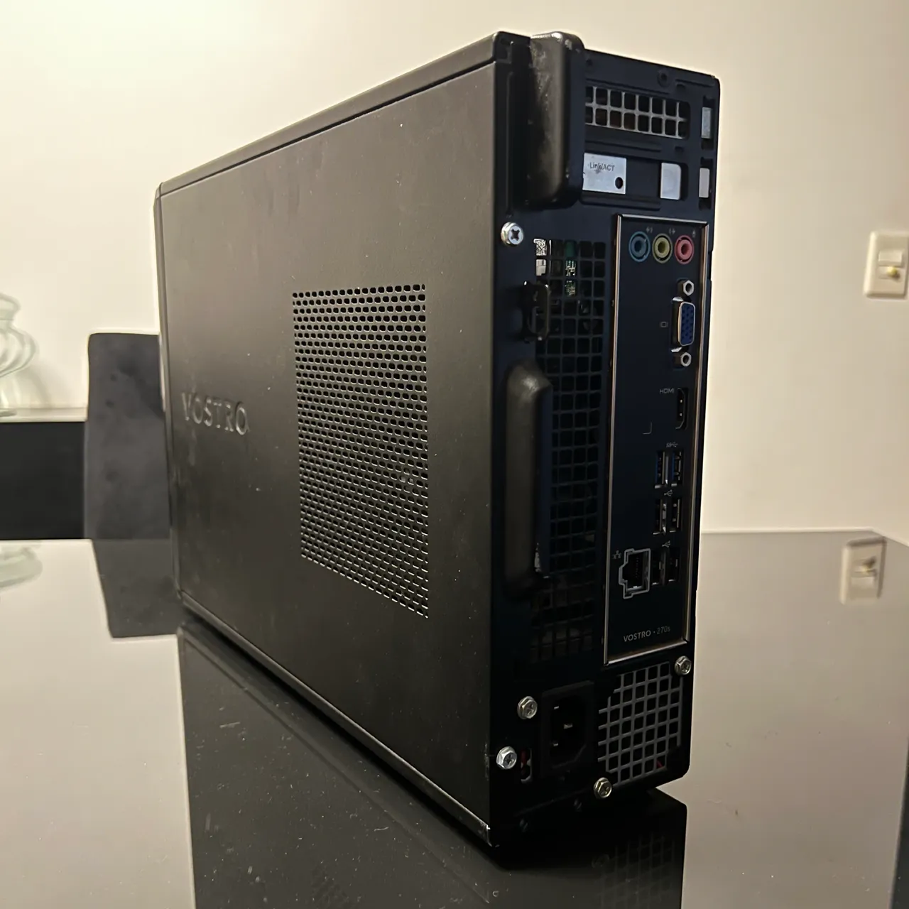 Foto 3 de Desktop Dell Vostro 270S + SSD NVMe + Monitor + Windows 11